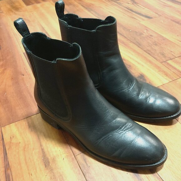 Thursday Chelsea Boots - Duchess - Picture 1 of 4